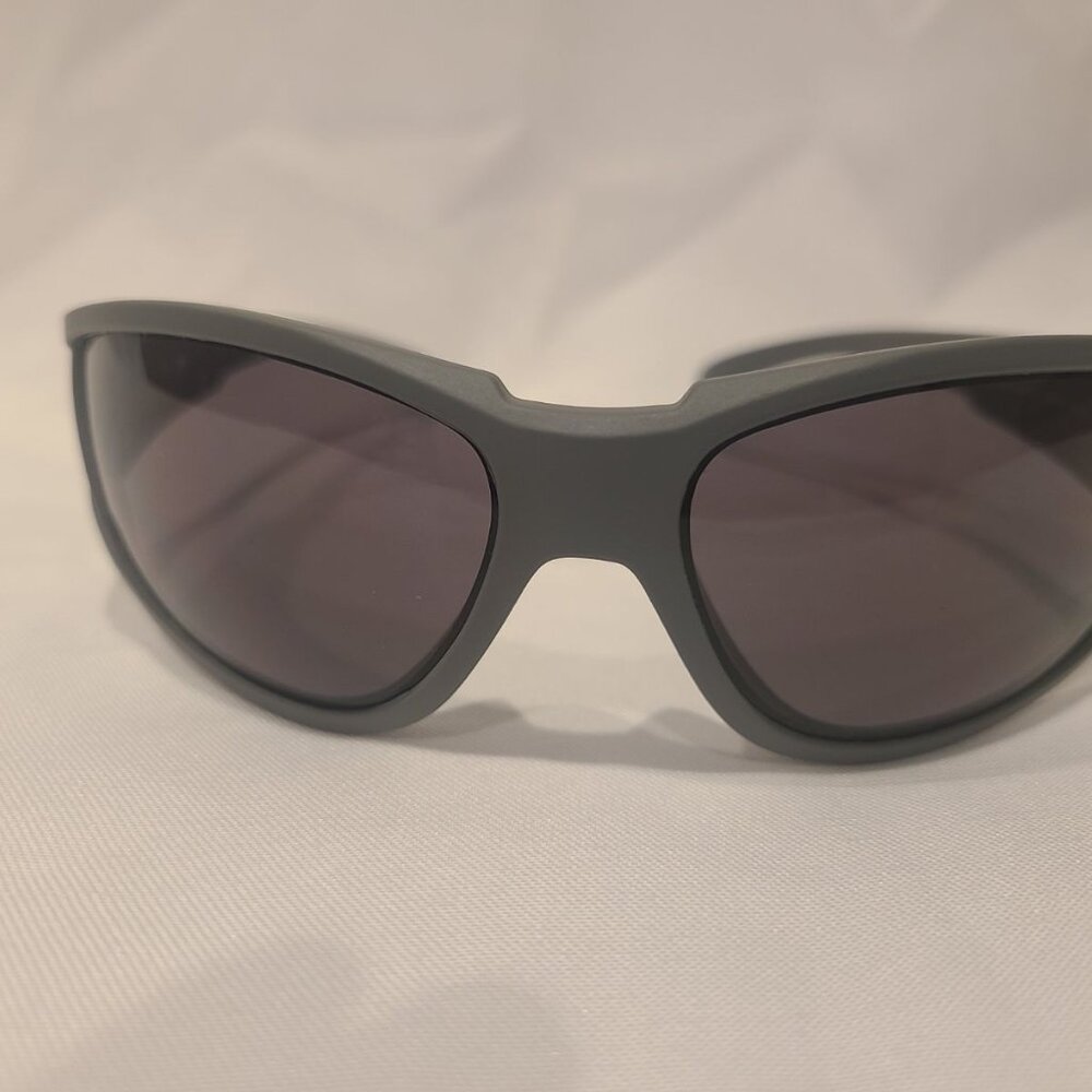 Ergodyne Skullerz NJORD Safety Glasses Gray Frame Smoke Lens — NWT